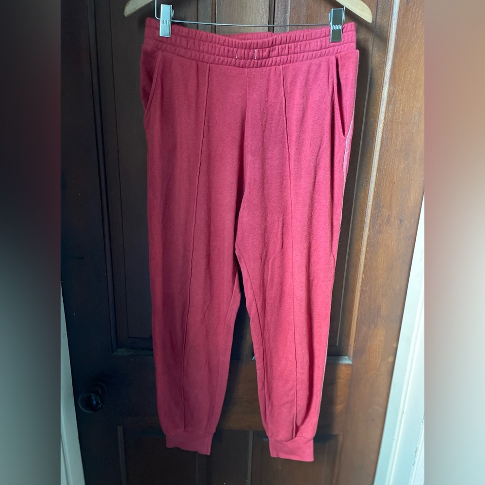 LC Lauren Conrad women’s medium red high rise joggers